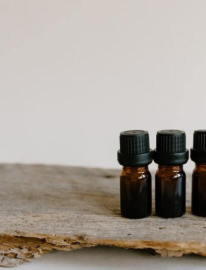 cbd oil vapes bottles.