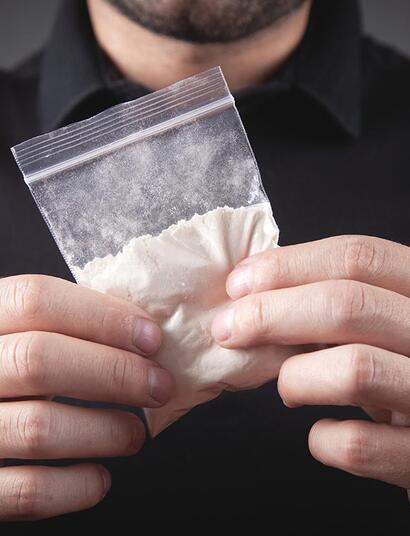 svizzera-cocaina-legale-berna-droga