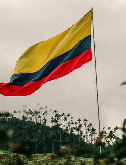 Ejecuciones extrajudiciales de lancheros en El Caribe frenan reforma cannabis.