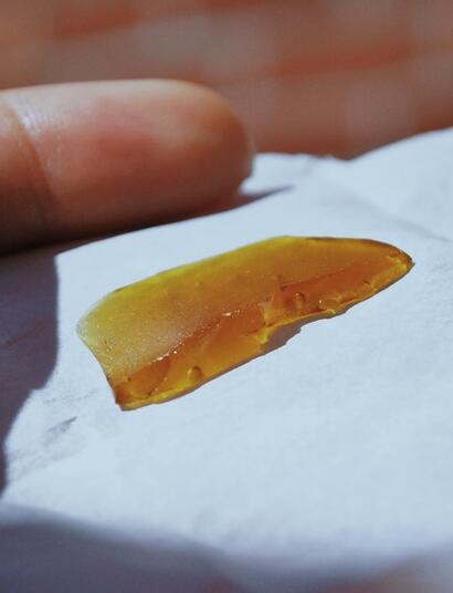 ¿Por qué es importante y qué dice el color de una extracción cannábica?