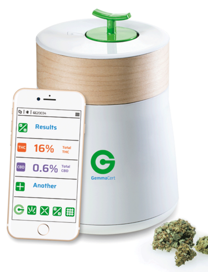 Otestujte své konopí v Royal Queen Seeds