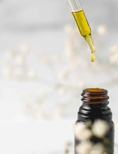 El CBD inhibe la actividad de enzimas en el hiacutegado nbsp