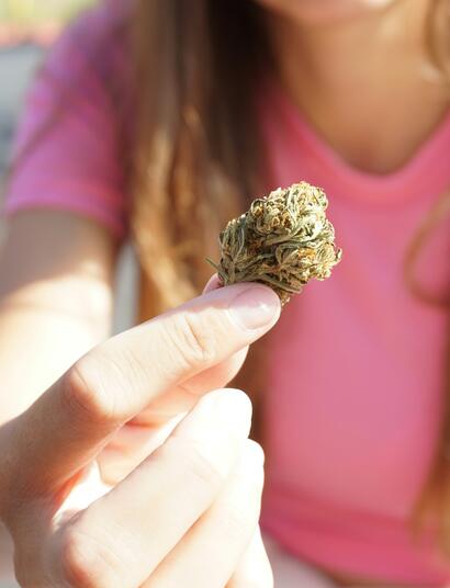 Medizinisches Cannabis: Nebenwirkungen im Griff haben