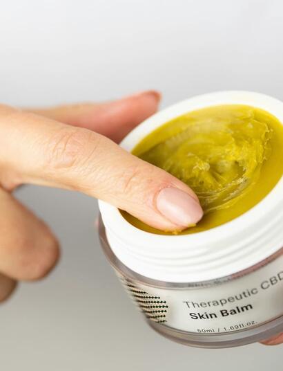 crema cosmetica de marihuana