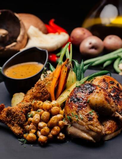 Get expert recipes on how to cook yummy fried chicken with side dishes such as lima beans and mashed potatoes, all infused with cannabis oil and/or oil. 