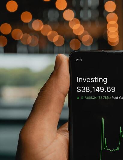 is investing in cannabis smart