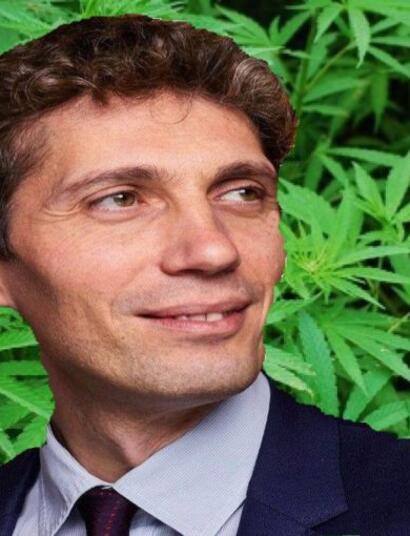 Legge coltivazione personale di cannabis, intervista all'Onorevole Riccardo Magi