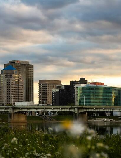 Ohio’s recreational cannabis rules have changed in 2026. Learn about dual-use dispensaries, possession limits, THC potency caps, taxes and home grow laws. 