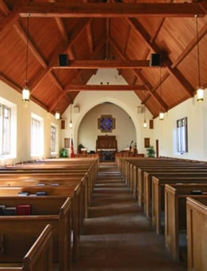 El papa Francisco le vuelve a decir no a la legalización.  El papa Francisco se ha pronunciado este miércoles sobre la legalización de la marihuana. Durante una visita a un hospital franciscano para drogodependientes de Río de Janeiro, el pontífice argentino ha mostrado su oposición al Plan Mújica, impulsado por varios expresidentes latinoamericanos, que propone que cada consumidor pueda retirar de las farmacias diez gramos de marihuana por semana.