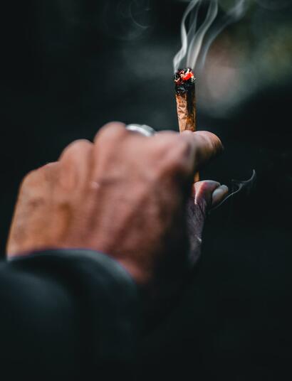 černý trh s konopím v Kalifornii