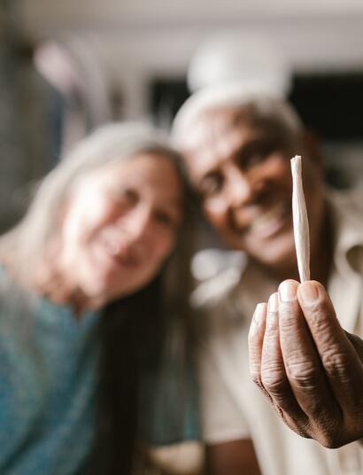 feeling high has a correlation with greater symptom relief, study, research, science