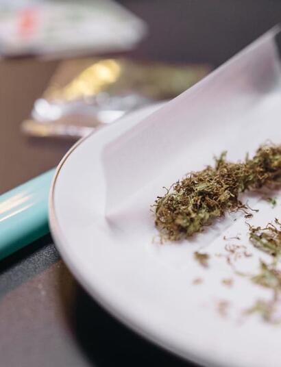 study associates cannabis with increased risk of head and neck cancers