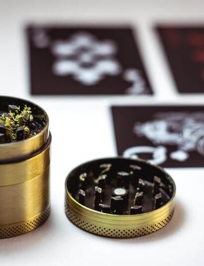 Sube la venta de marihuana por COVID-19