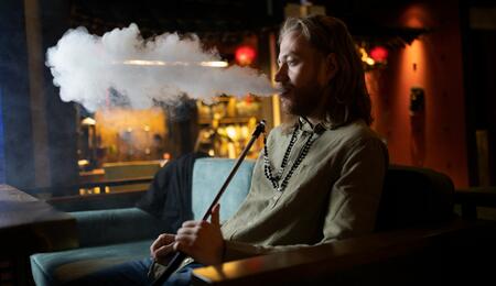 What Makes a Great Bong Shop? A Buyer's Guide for Australian Smokers