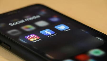 Brasilien fordert von Meta, Cannabis-Konten wieder frei zu schalten