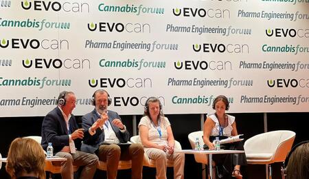Mesa en el Cannabis Forum