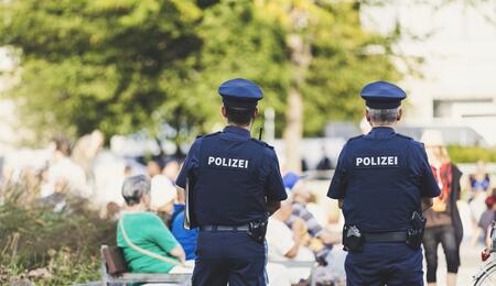 euro,2024,polizei,polizia,fumare,birra