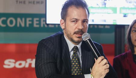 Cannabis e patente: l'avvocato Simonetti spiega come farsela restituire