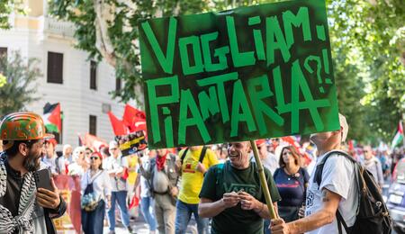 Roma marcia per i diritti e la canapa libera