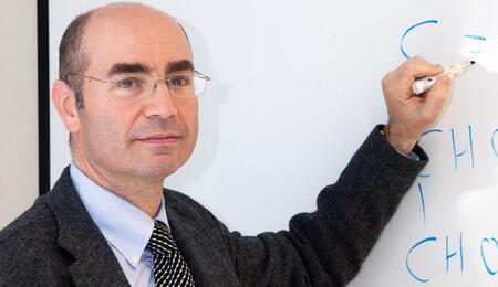 Scienza: il Professor Mauro Maccarrone sul Sistema Endocannabinoide