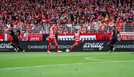Der Bundesliga-Club FC Union Berlin hat Das madizinische Cannabis-Unternehmen avaay Medical als neuen Werbepartner.