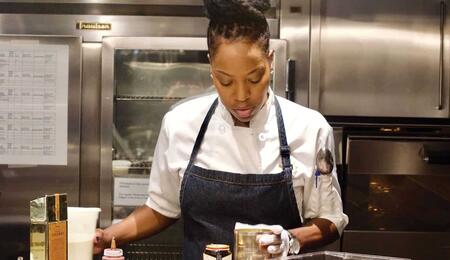 Cannabis chef: Woman uses THC in high-end meals
