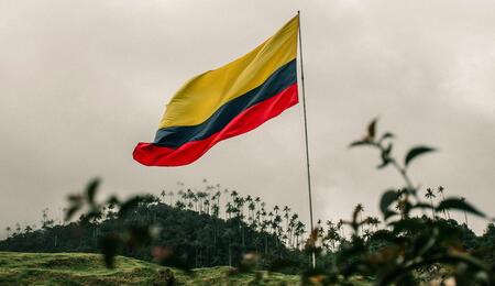 Ejecuciones extrajudiciales de lancheros en El Caribe frenan reforma cannabis.