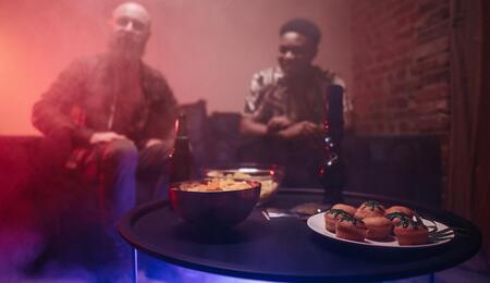 Choosing between cannabis gummies, beverages, and tinctures? Compare onset times, duration of effects, and the pros/cons of each method for a better experience.