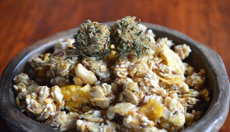 La granola: un gran desayuno cannábico.