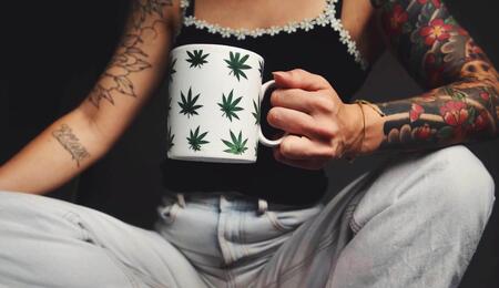 It’s 420-Tea Party O’Clock, Time to Make Some Cannabis Tea with Stems.