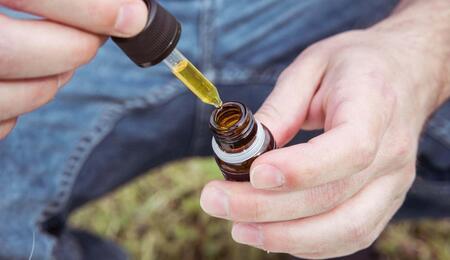 Powerful Ally for Your Body: How to Use Cannabis Oil for Pain?