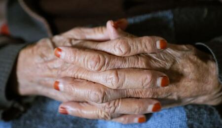 An observational clinical study examined how physician-supervised, low-dose medical cannabis helps older adults manage pain, sleep, and mood symptoms. 