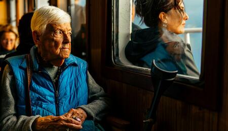 Seniorzy a marihuana: nowe badanie Yale obala mity o demencji