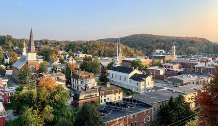 Vermont’s S. 278 doubled cannabis retail purchase caps to 2 ounces and introduced event permit pilots. Here is what consumers and dispensaries need to know. 