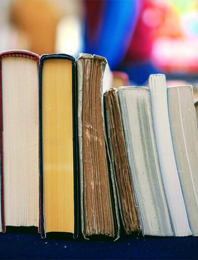 Fünf Bücher über Cannabis, die man unbedingt gelesen haben sollte.