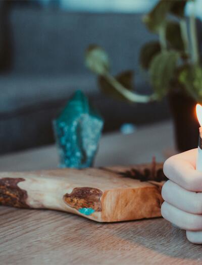 Eine Analyse des Konsumverhaltens von Cannabis zeigt, dass Diskretion der wichtigste Faktor bei der Methode geworden ist..