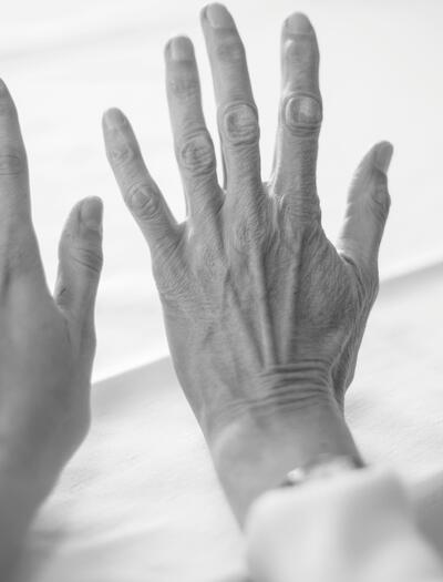 Learn how cannabinoids like CBD and THC can impact cellular senescence, neuroprotection, and skin health.
