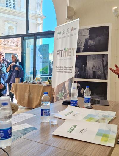 Progetto FITMET: a Lecce la cannabis che rigenera i suoli agricoli dai metalli