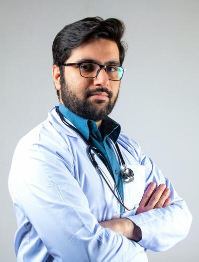 Un doctor