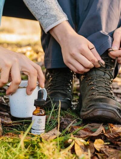 Learn how to obtain a medical marijuana card online from home. Check the 3-step telehealth process, qualifying health conditions, and state MMJ card perks. 