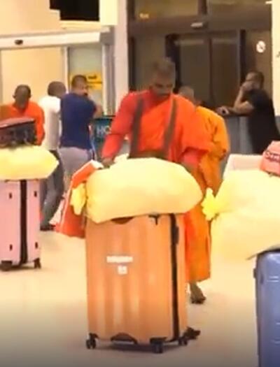 Monaci, arresto, sri lanka, thailandia