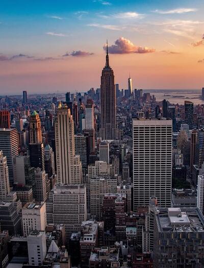 New York’s legal cannabis market posts record 2025 sales, up 134% year-over-year, fueled by new weed dispensaries, strong enforcement, and equity programs.