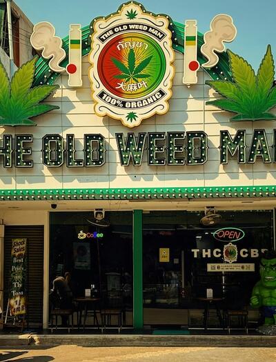 ¿Por qué y cómo cambiaron las reglas del cannabis recreativo y medicinal en Tailandia?