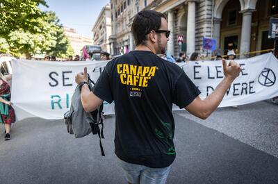 Roma marcia per i diritti e la canapa libera