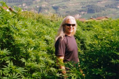 Regolare la cannabis come gli zucchini. Intervista a Richard Rose, pioniere dell'hemp food negli States