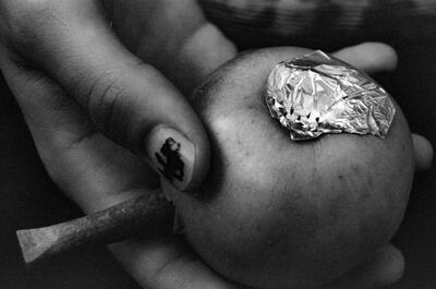 a handmade bong pipe with apple, which new users might have seen in recent Kim Gordon video. 