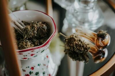 complete guide to cannabis pipes